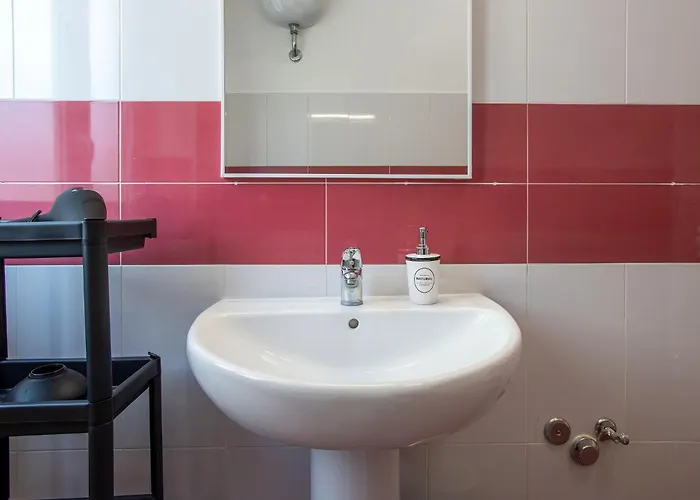 Ampio Familiare Metro A A 50m Apartament